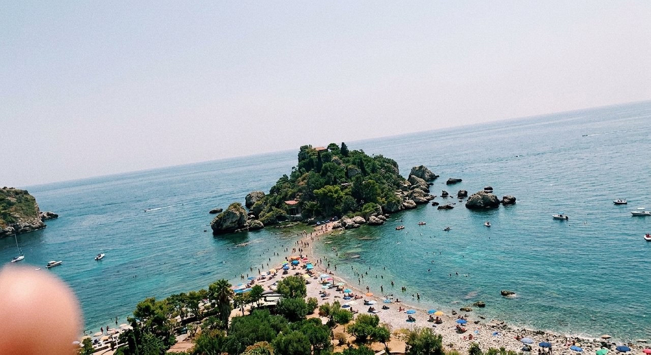 חוף טאורמינה ואיזולה בלה (Taormina / Isola Bella)